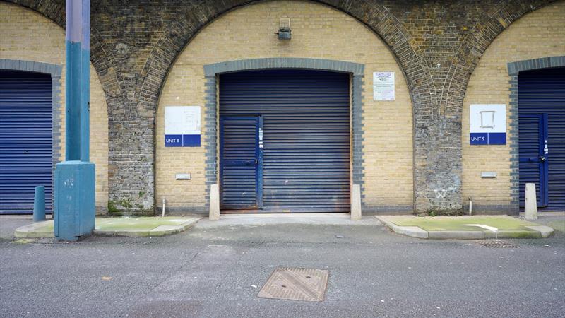 Industrial Arch To Let in Deptford