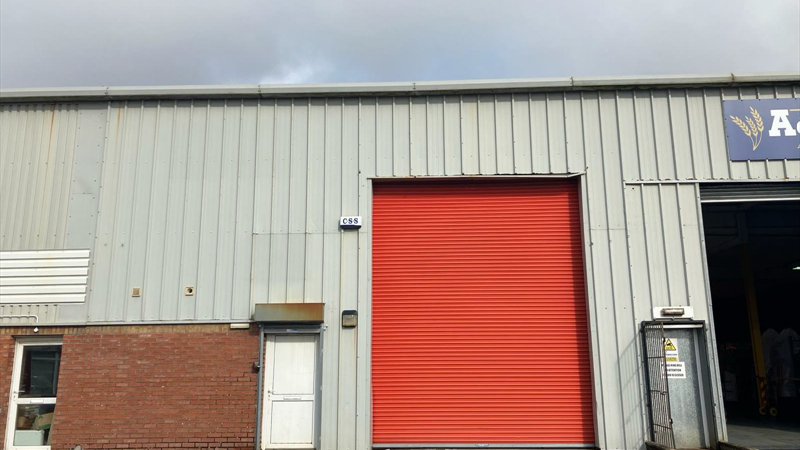 Warehouse With External Storage to Let in Dundonald