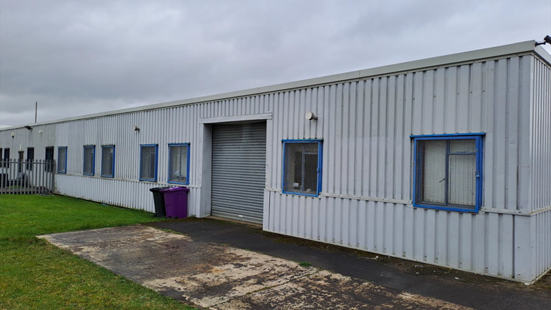 Warehouse With Storage Space To Let in Dundonald