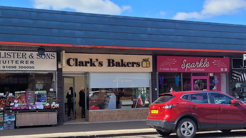 Prominent Class 1a Retail Unit To Let in Larkhall