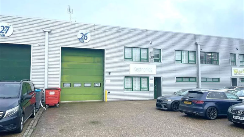 Warehouse / Industrial Unit with Parking