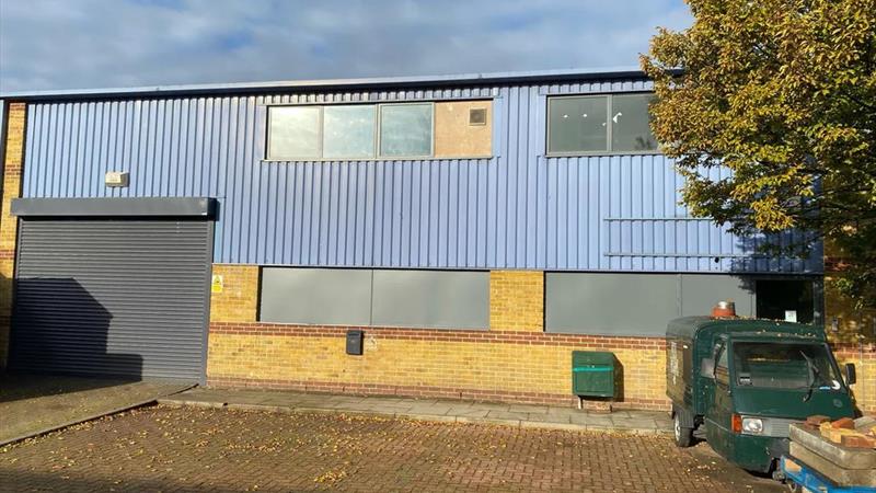 Light Warehouse / Industrial Unit To Let in Herne Hill