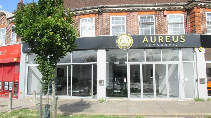 Retail / Car Showroom in Hendon To Let or For Sale