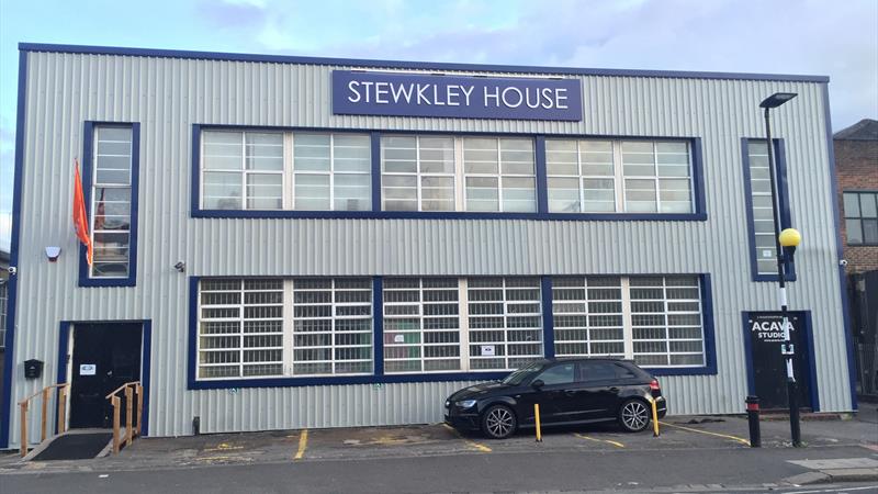 Industrial / Warehouse in Perivale For Sale