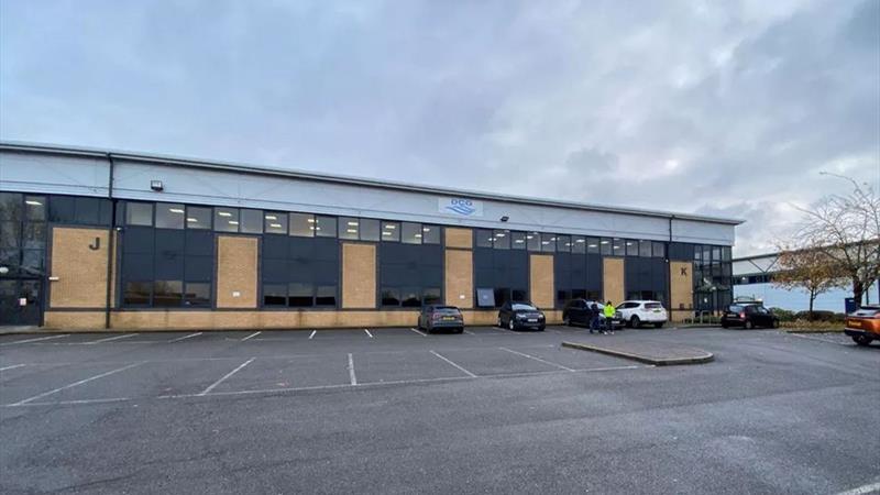 Industrial Units With Parking To Let in Crayford