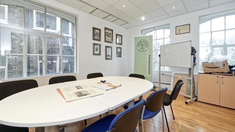 1st Floor Office Suite For Sale in Hammersmith & Fulham