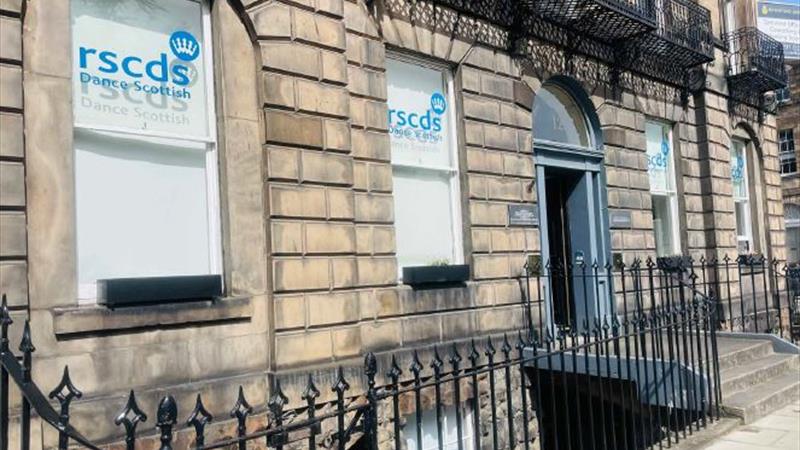 Lower Ground Floor Offices To Let in Edinburgh