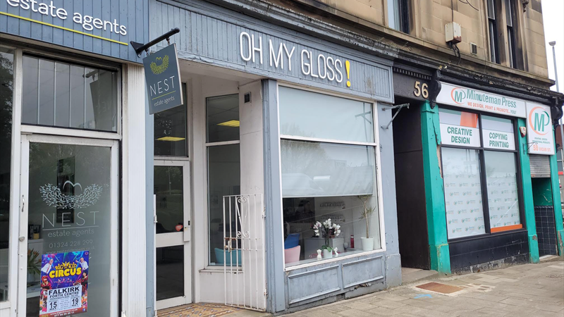 Town Centre Retail Unit To Let in Falkirk
