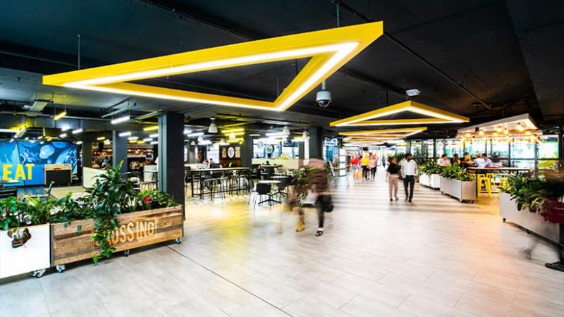  The Brunel Shopping Centre – Food & Beverage