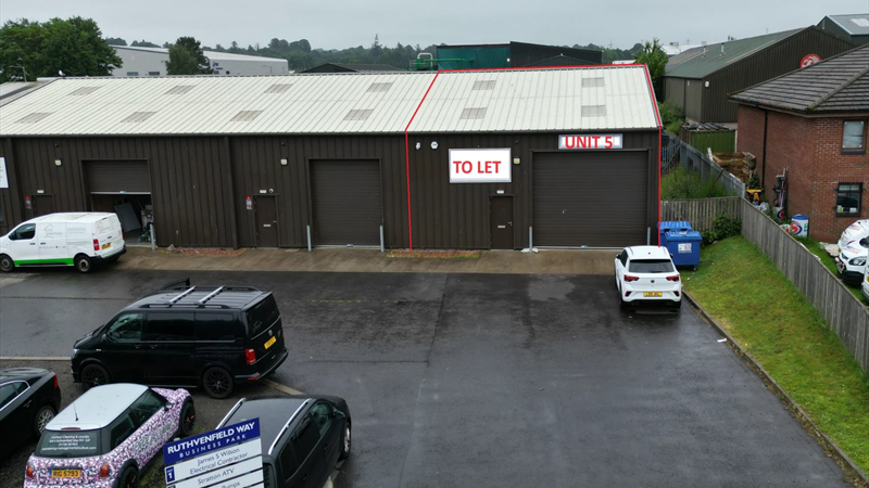 Modern Industrial Unit To Let in Perth