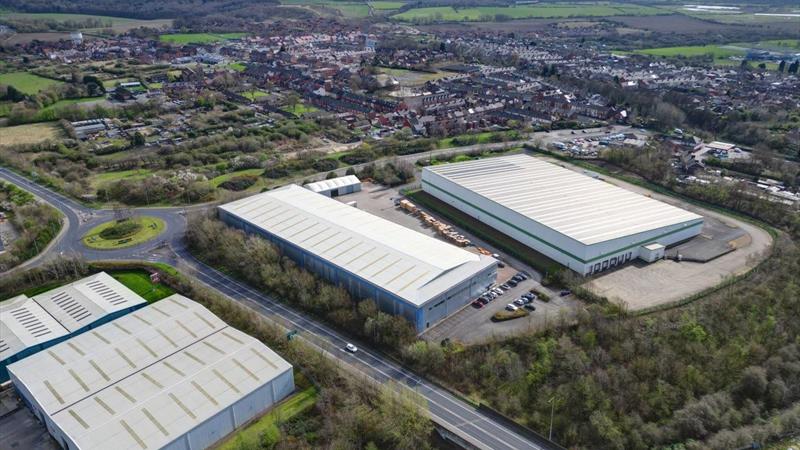 Industrial Warehouse Unit To Let in Rotherham