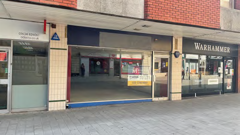 Retail Unit To Let in Chatham