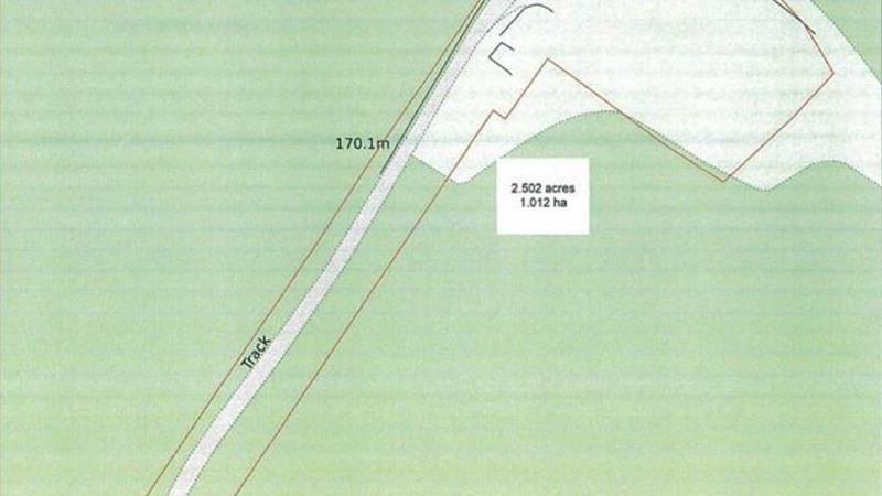 2.5 Acre Site For Sale in New Houghton