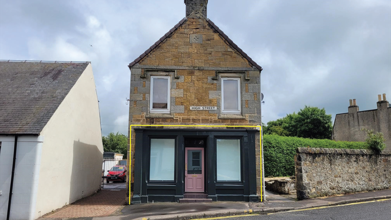 Retail / Office Premises To Let in Markinch