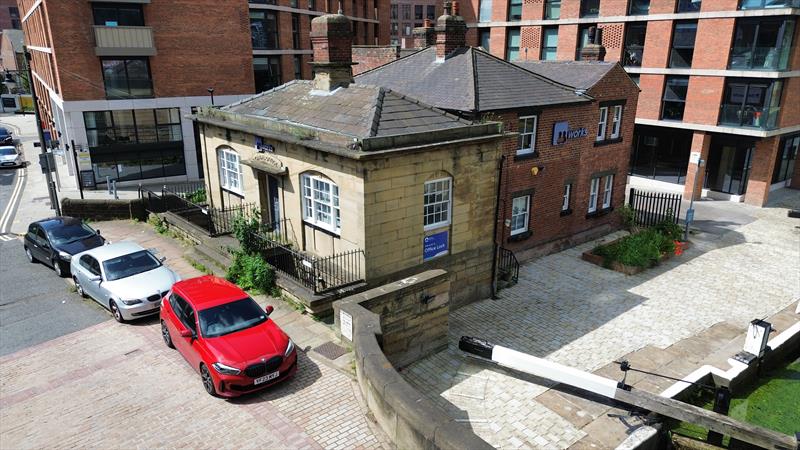 Grade II Listed Offices & Stores With Parking For Sale in Leeds