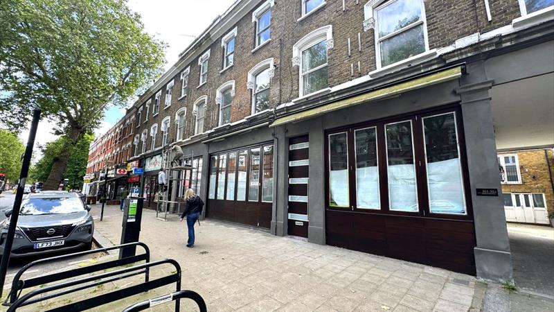 Refurbished Restaurant To Let in Chiswick