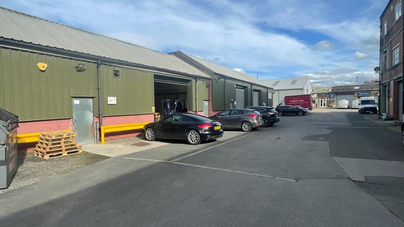 Industrial / Workshop Unit To Let in Mirfield