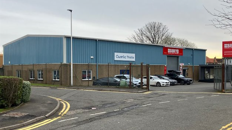 Modern Warehouse Within Secure Yard To Let in Loanhead