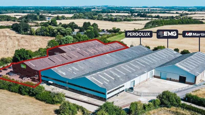 Industrial / Warehouse To Let in Chalgrove