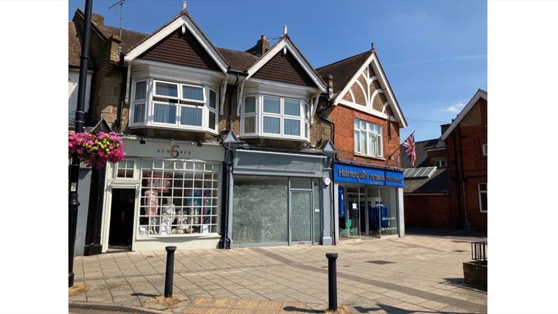 Class E / Retail Unit in Cobham To Let