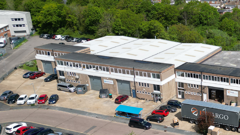 Industrial / Warehouse Units To Let in Hockley