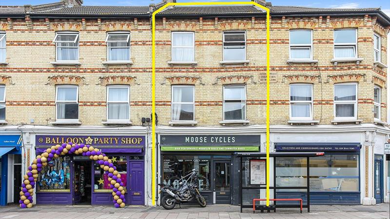 Class ‘E’ / Retail Unit For Sale in Colliers Wood