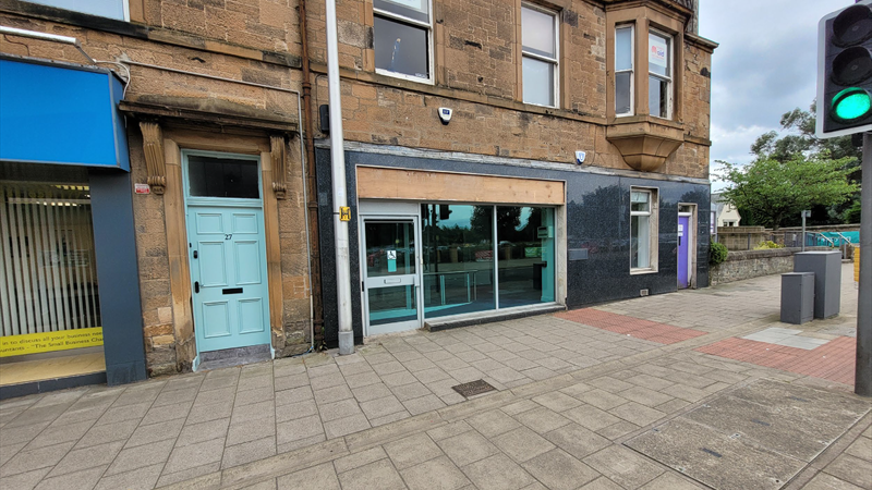 Office / Retail Premises For Sale in Dalkeith