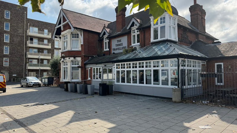 Vacant Pub / Restaurant To Let in Dagenham