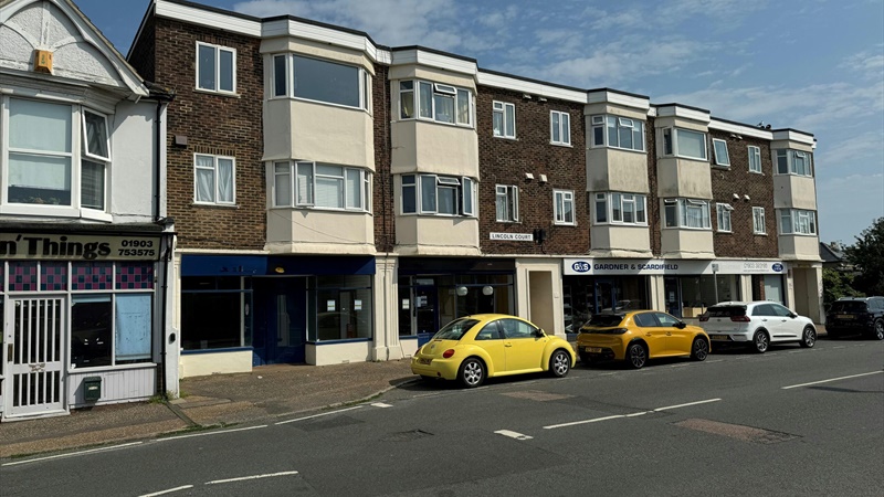 Class E Premises with Parking Space To Let in Lancing