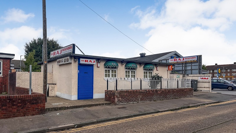 Freehold Restaurant Investment For Sale in South Ockendon