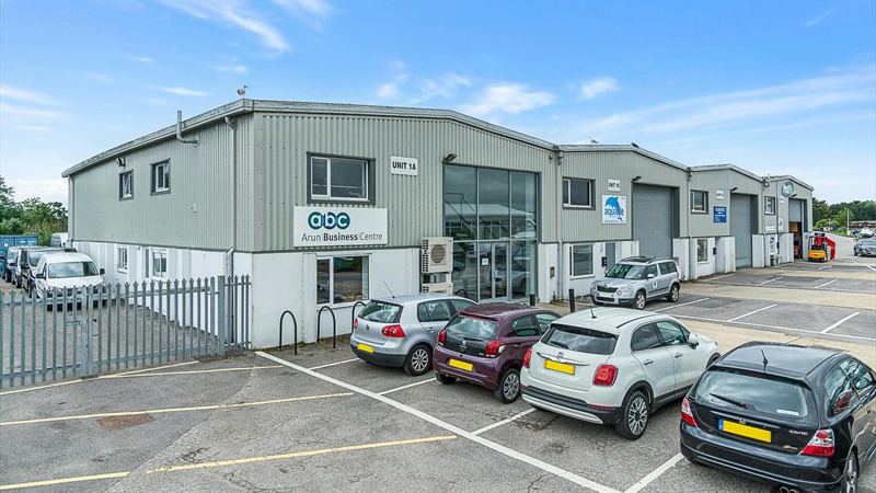 Office Suite With Parking To Let in Littlehampton