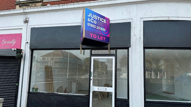 Class E / Retail Premises in Worthing To Let