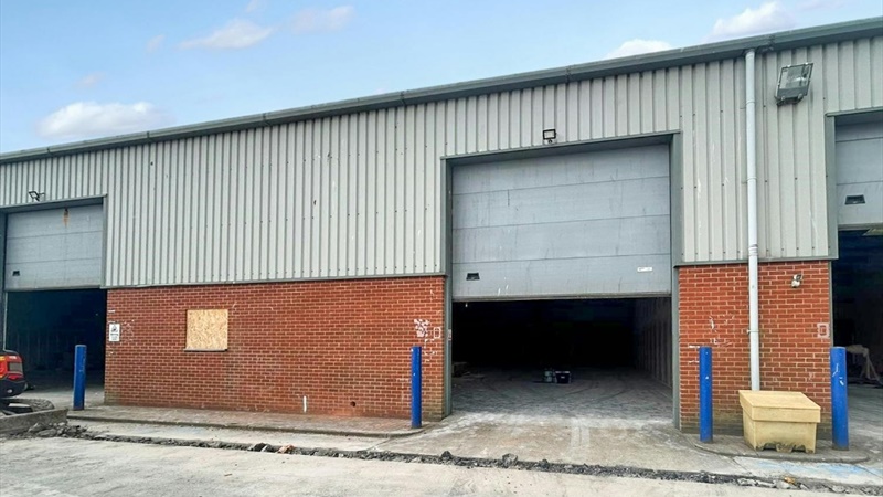 Industrial / Warehouse Unit in Littlehampton To Let