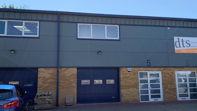 Industrial Unit in Chichester To Let