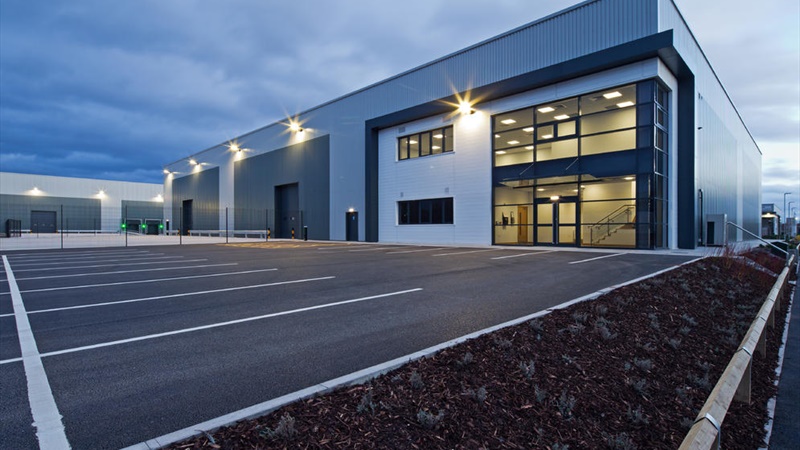 Warehouse Unit in Doncaster To Let