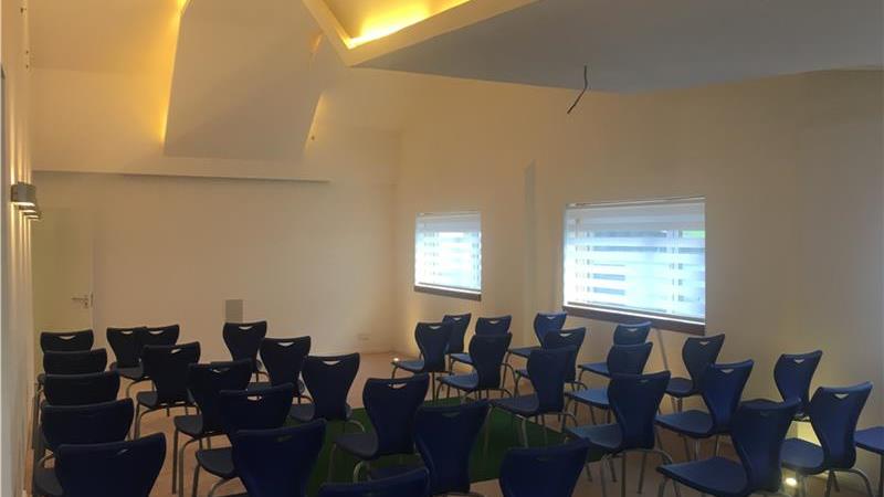 Function/Presentation/Training Meeting Space or Open Plan Office 