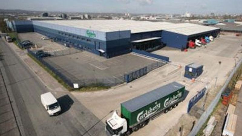 Modern Distribution Facility To Let Or Buy In Leed Blue Steel 45 Cross Green Way Leeds Ls9 0np Novaloca Com