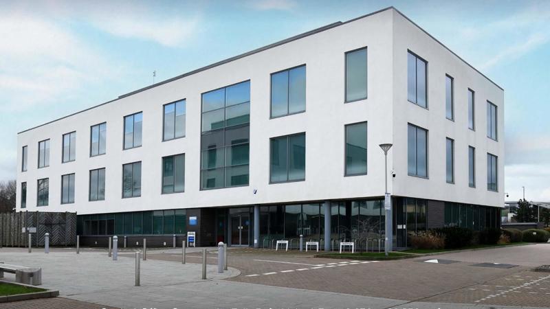 office building to let Gloucester