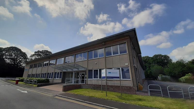 office to let Yate