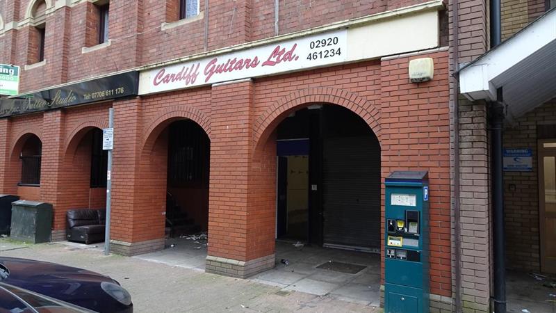 shop to let Cardiff