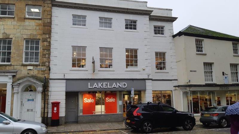 Retail Premises To Let/For Sale 