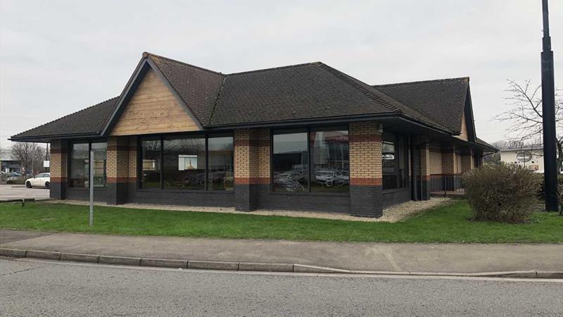 Former Pizza Hut To Let 