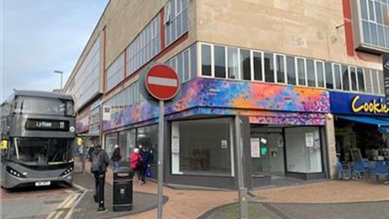 shop to let Blackpool