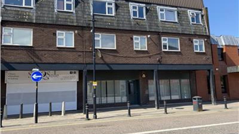 shop to let Greater Manchester