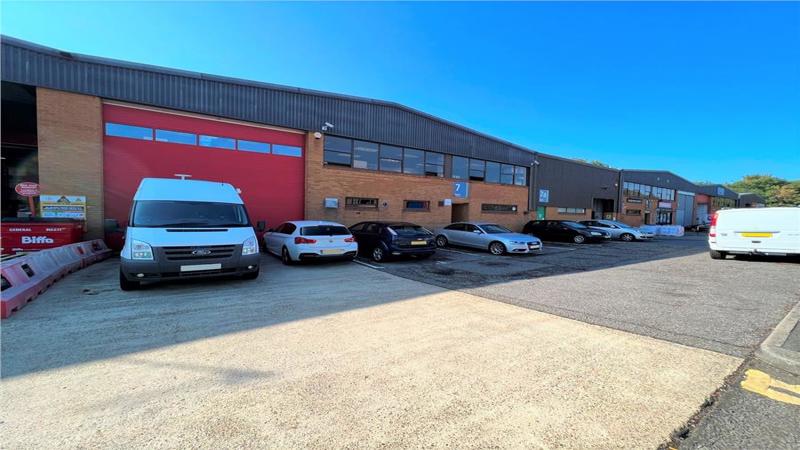 Industrial / Warehouse Unit To Let