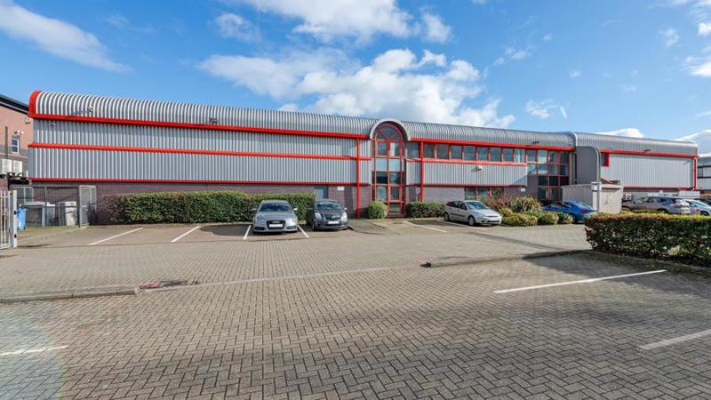 Light Industrial Unit To Let 