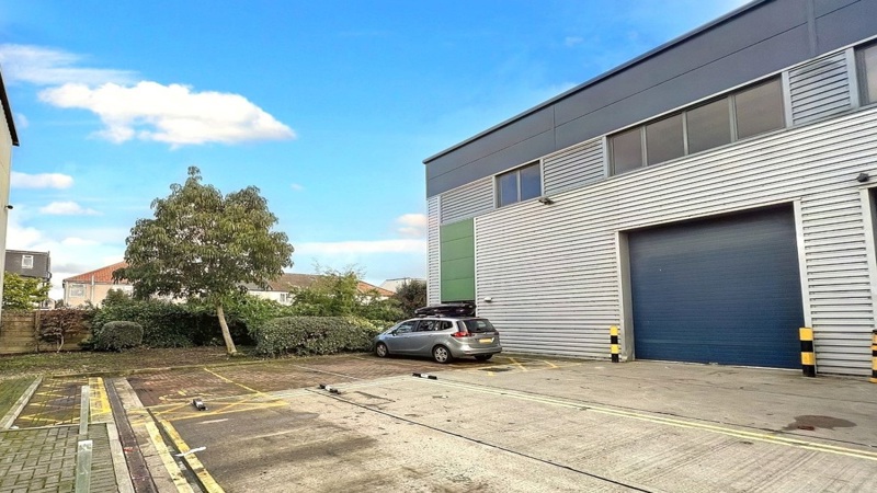 warehouse to let Streatham