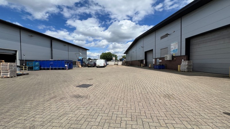 warehouse to let Croydon