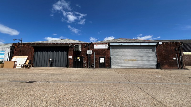 Freehold Industrial Unit For Sale