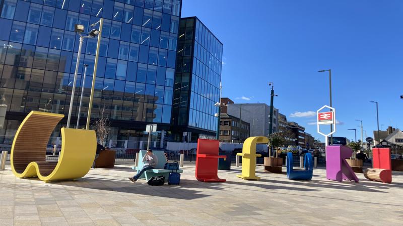 Watford Junction Station forecourt